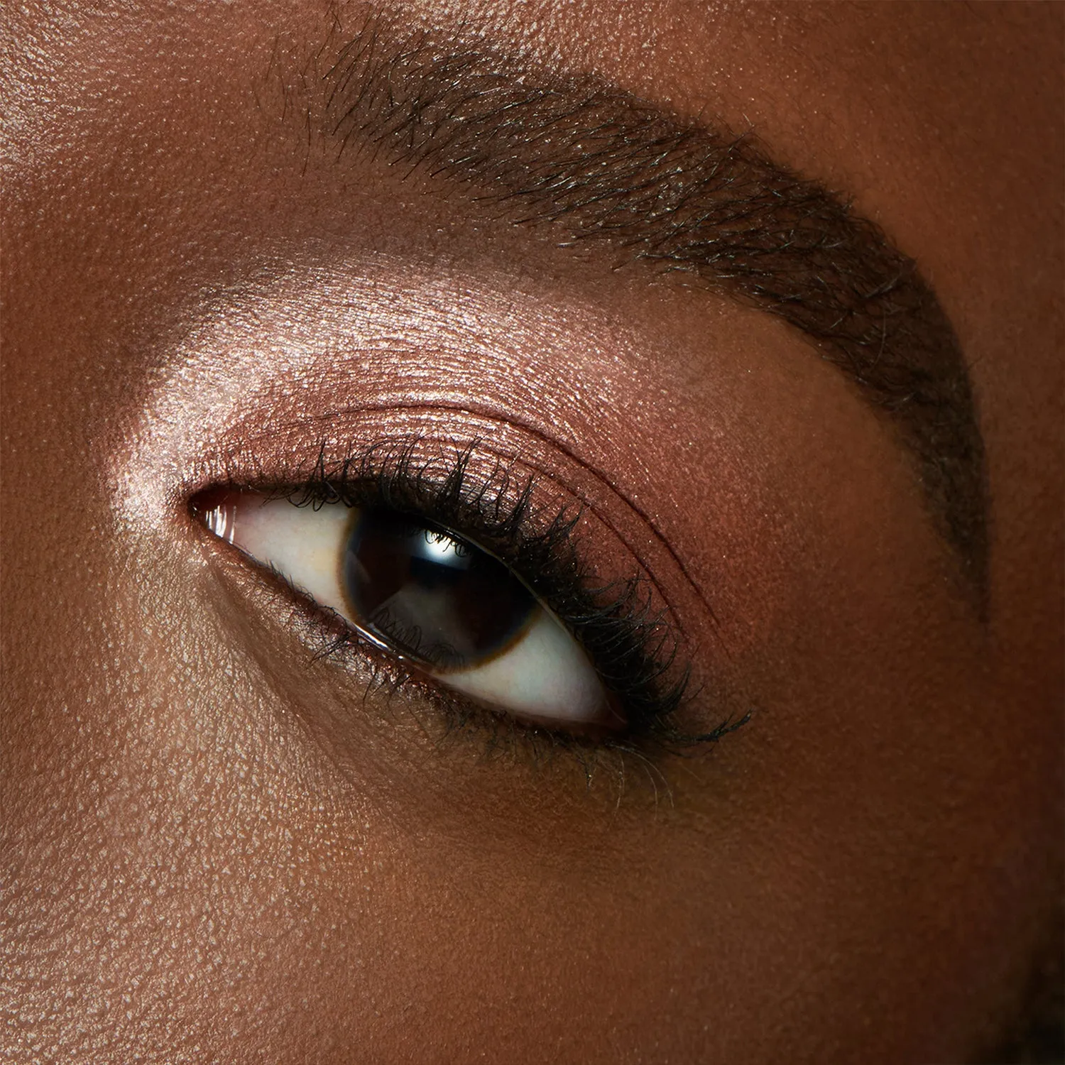 Lisa Eldridge Liquid Lurex Ombretto Liquido Anjelica Taupe