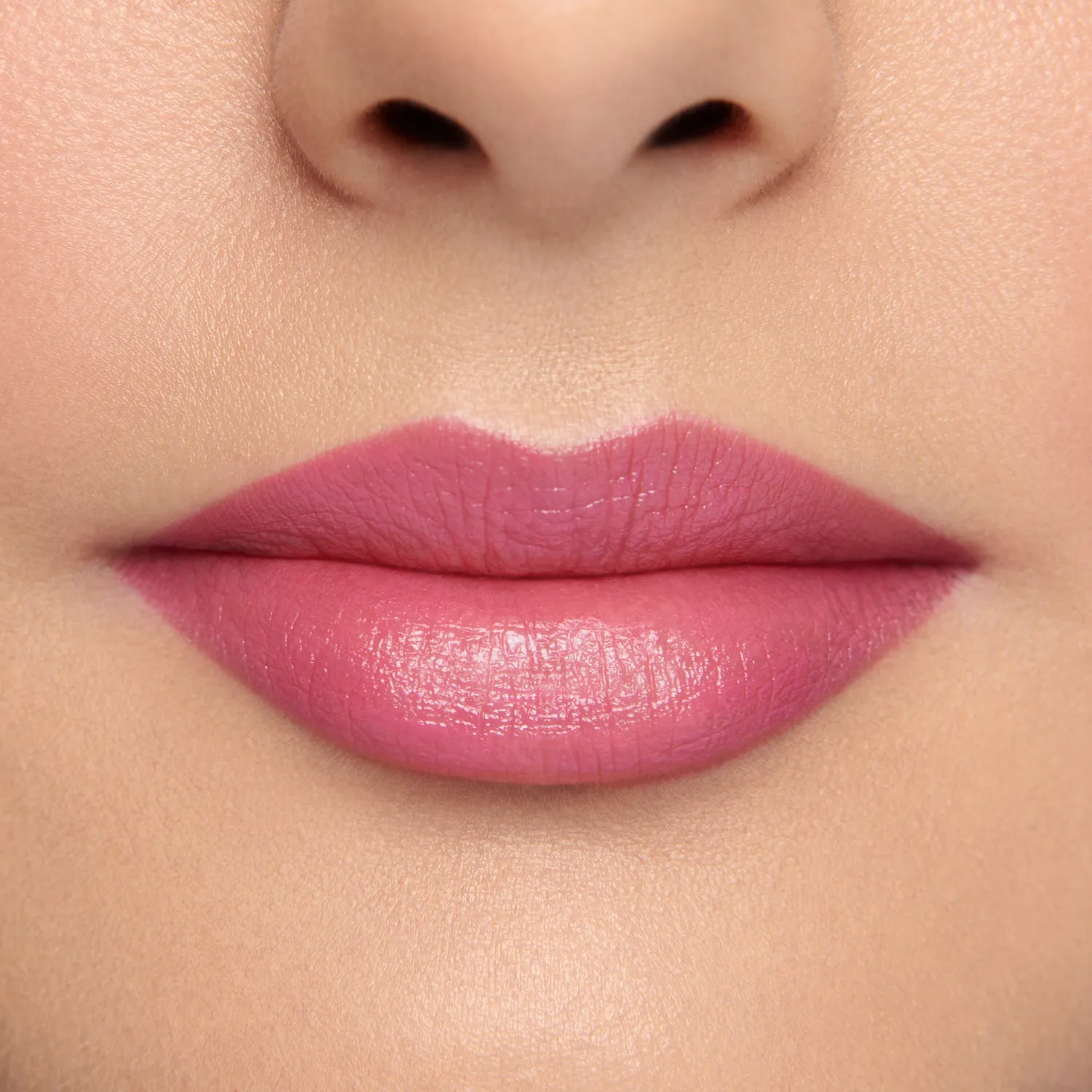 Lisa Eldridge Luxuriously Lucent Love of My Life rossetto rosa