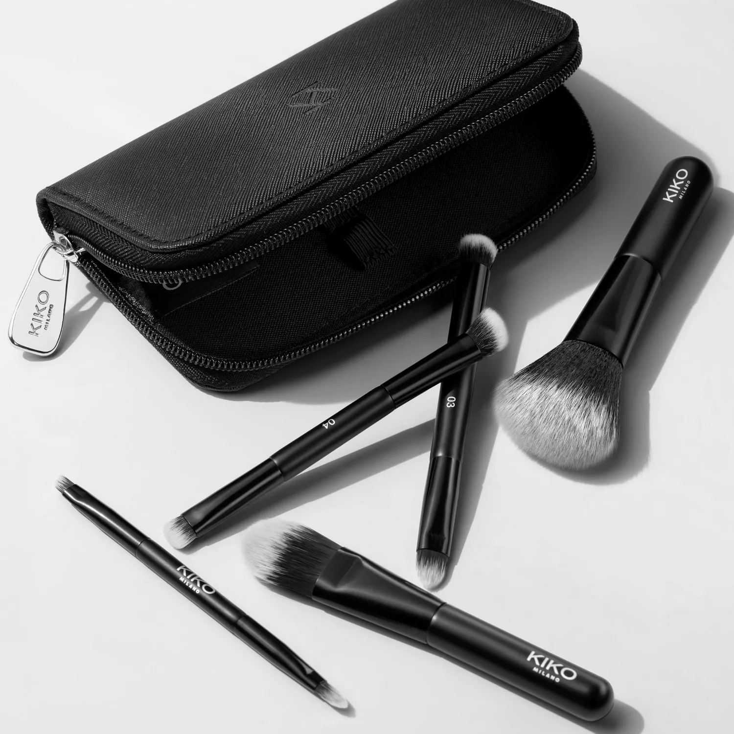 KIKO Travel Brush Set Pochette 5 Pennelli 8 Punte