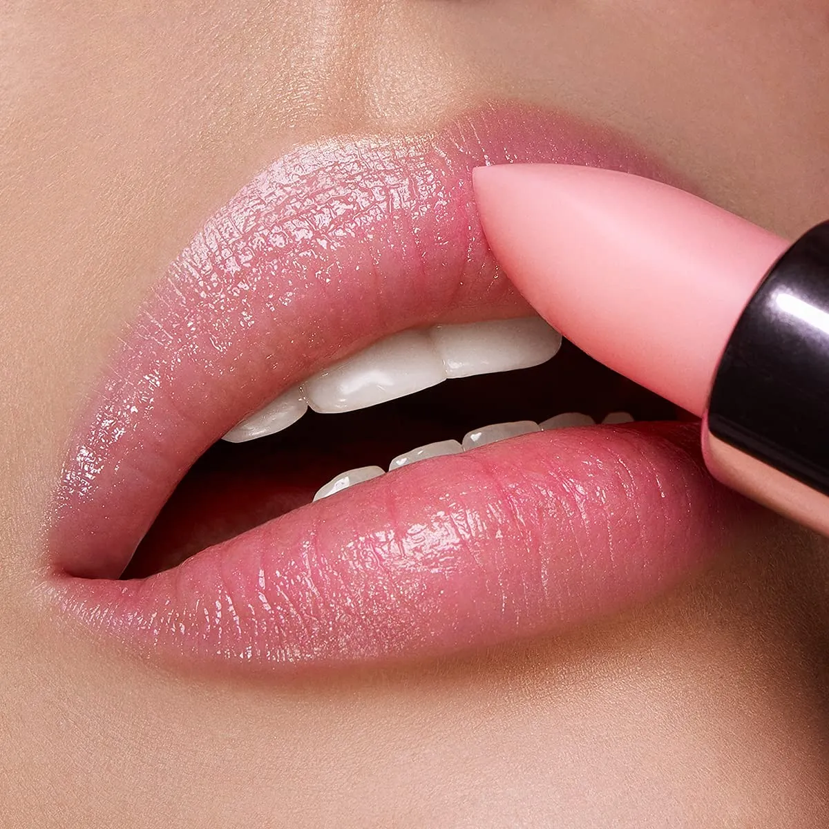 KIKO Ph Glow Lipstick rossetto adattivo idratante