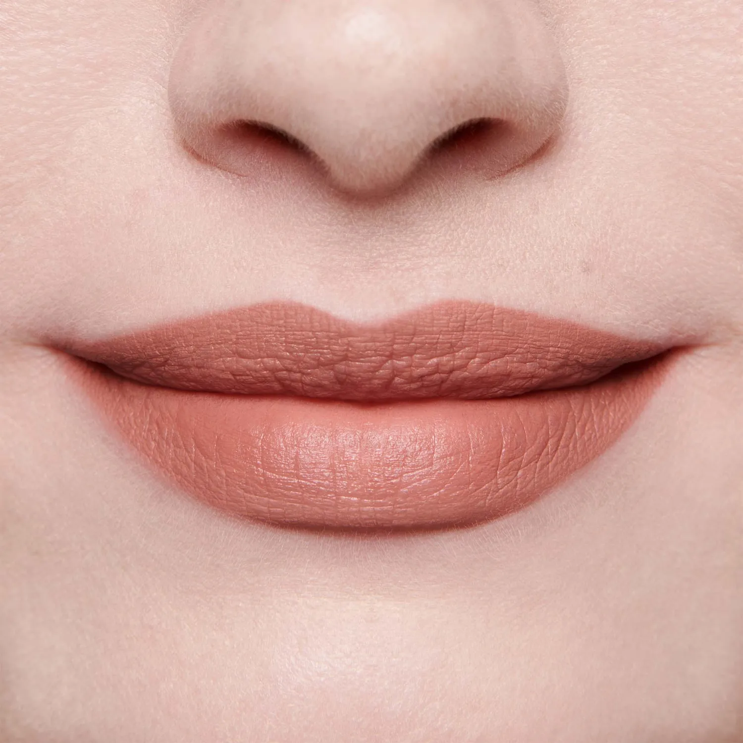Lisa Eldridge Fawn matita labbra gel marrone neutro