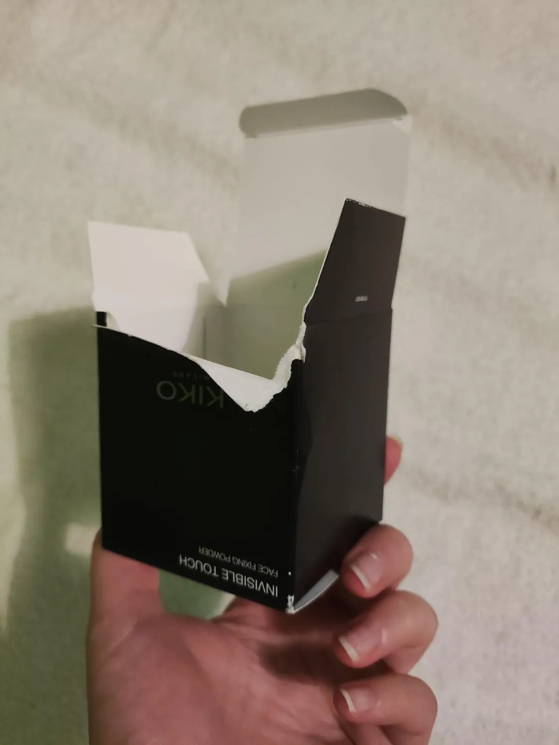 KIKO Invisible Touch Fixing Powder cipria viso opacizzante trasparente