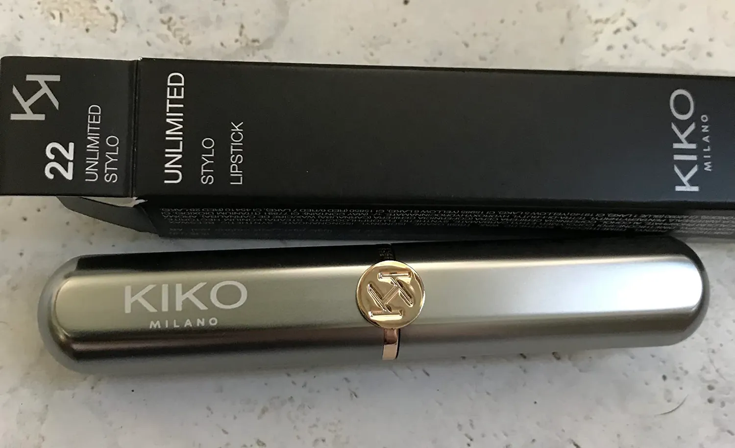 KIKO Milano Unlimited Stylo 03 rossetto cremoso lunga tenuta demi-mat