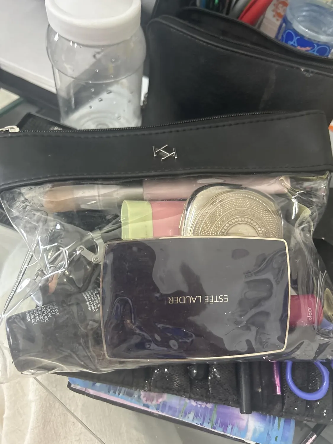 KIKO Transparent Beauty Case 002 pochette fucsia trucco