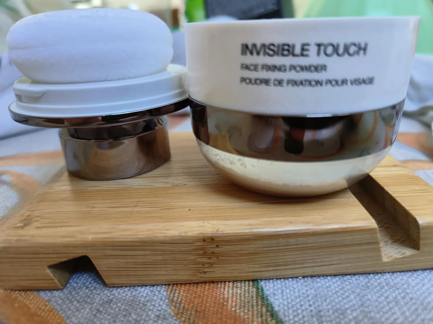 KIKO Invisible Touch Fixing Powder cipria viso opacizzante trasparente