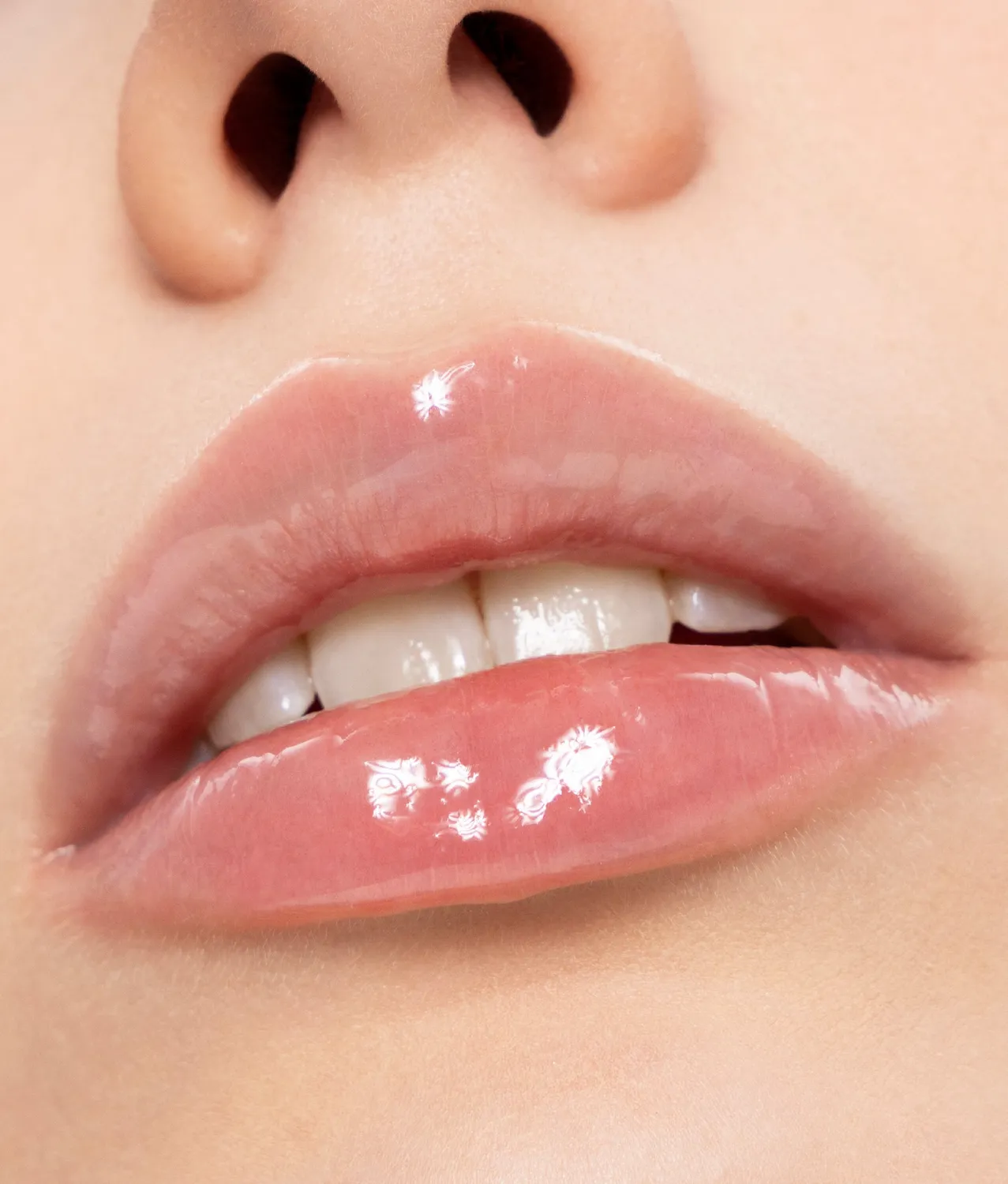 ClioMakeUp JuicyLove Insta Plump lip gloss Rose Power rimpolpante
