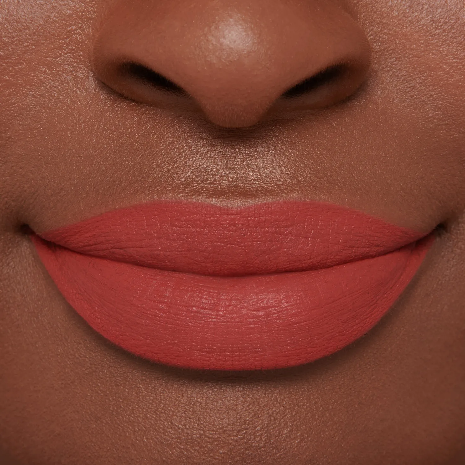 Lisa Eldridge Enhance and Define Enchantment matita labbra rossa