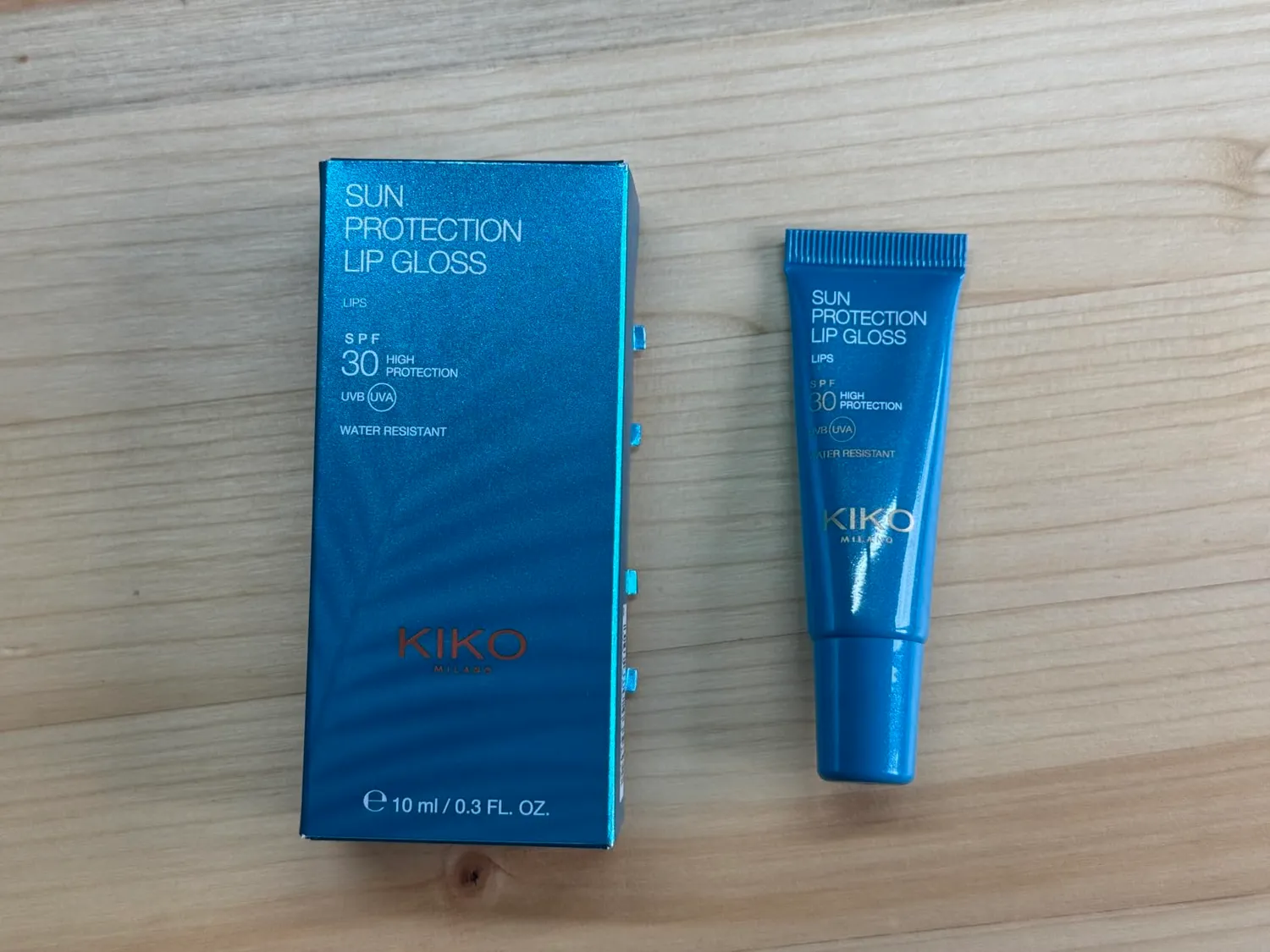 KIKO Milano Sun Protection Lip Gloss SPF30 lucidalabbra 01 Honey Guard