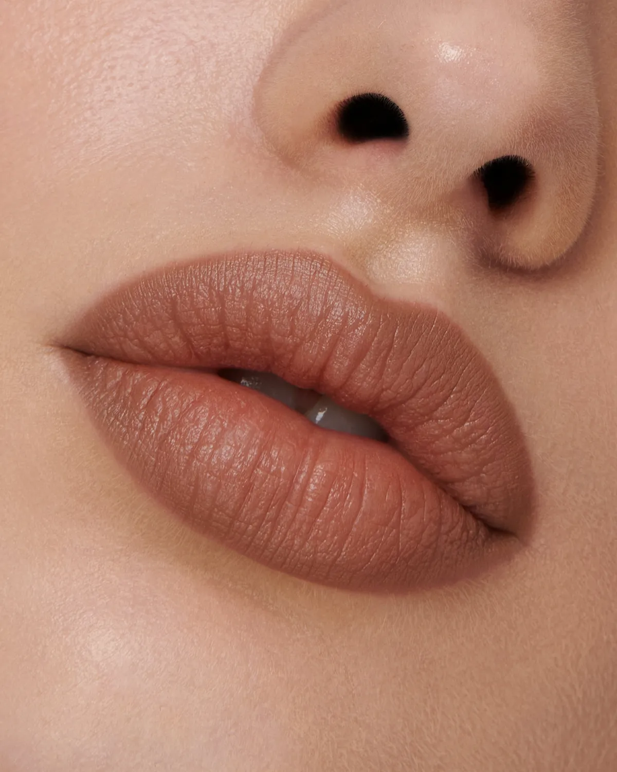 Lisa Eldridge Sculpt 0N Greige matita labbra matte nude