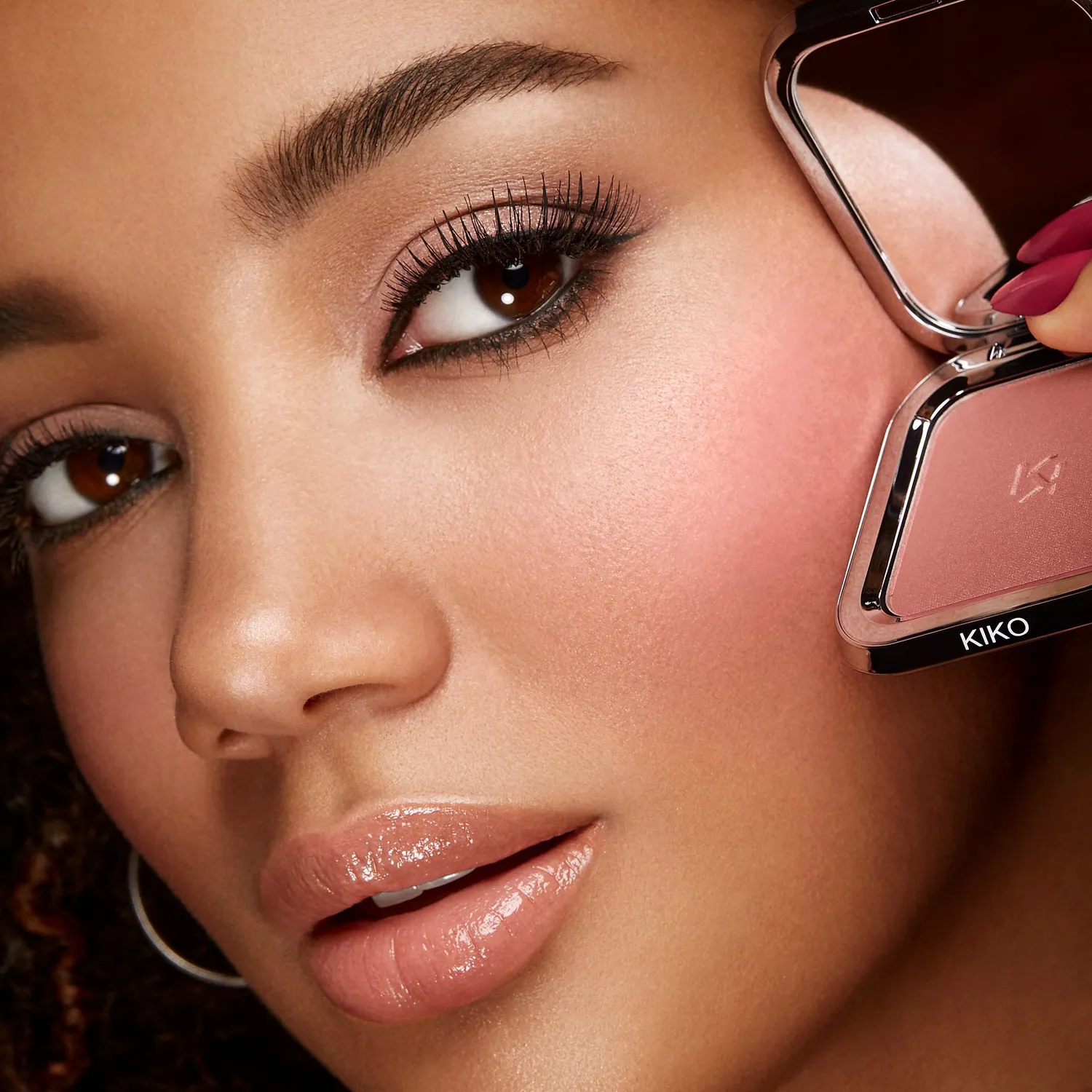 KIKO Unlimited Blush Fard 04 Lunga Tenuta Modulabile