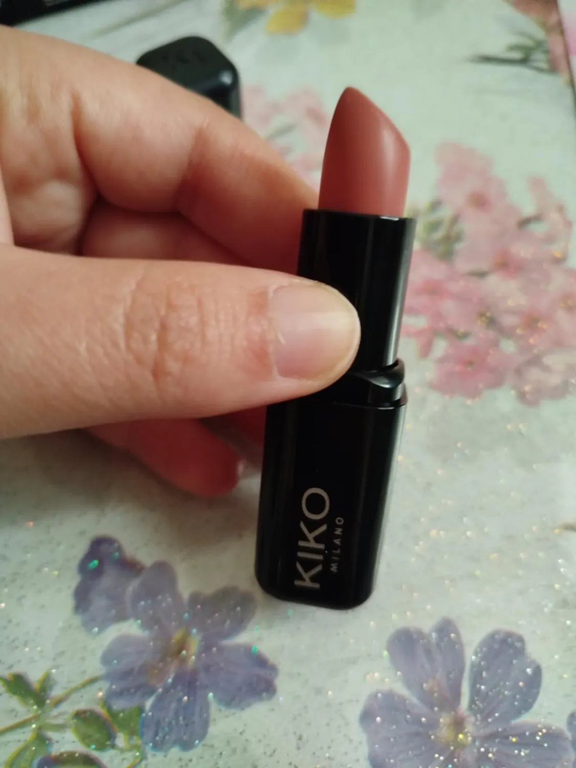 KIKO Smart Fusion Lipstick 402 rossetto peachy nude 3 g luminoso