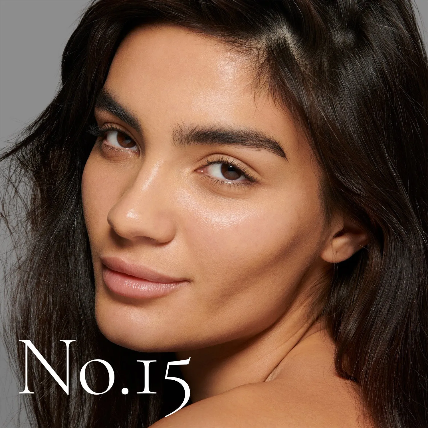 Lisa Eldridge The Foundation No.15 fondotinta coprenza media
