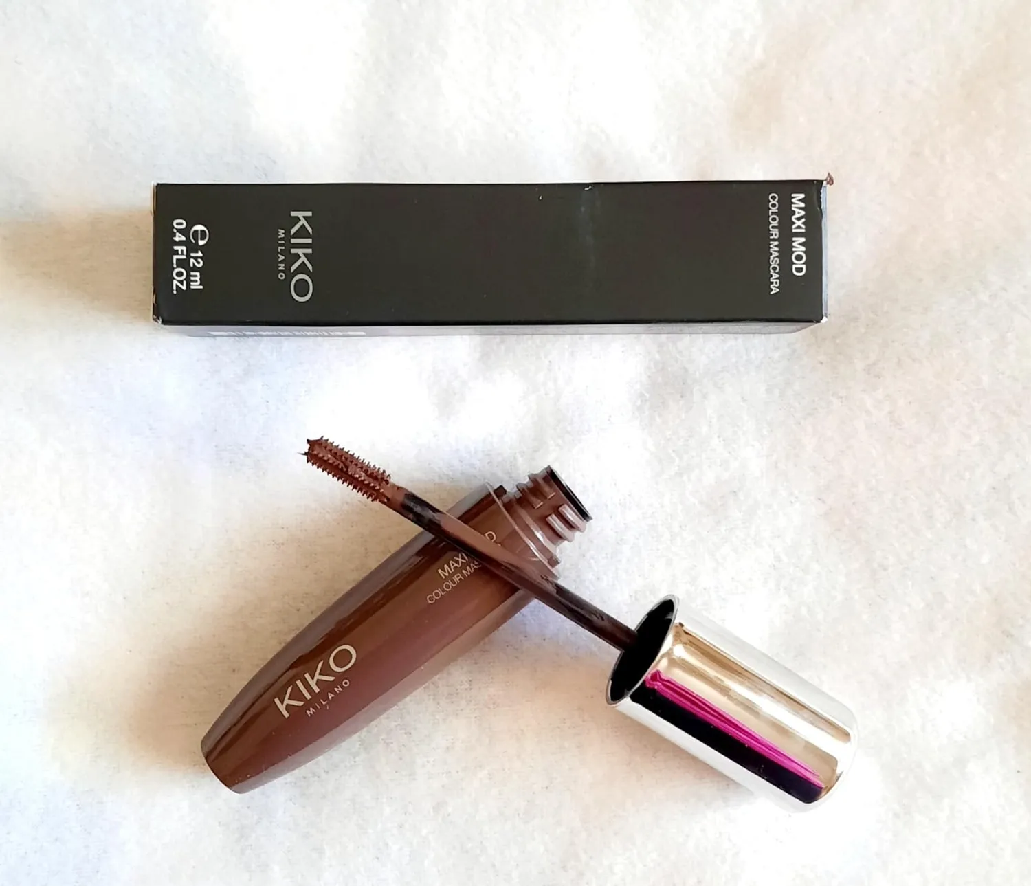 KIKO Milano Maxi Mod Colour 01 Electric Blue mascara volume 10 h