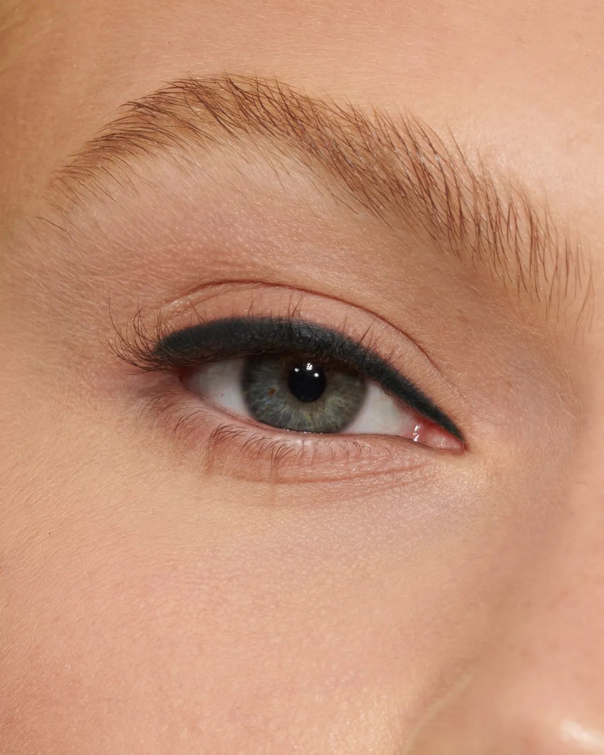 Lisa Eldridge Seamless Glide Matita Occhi Cinder Smoke Waterproof