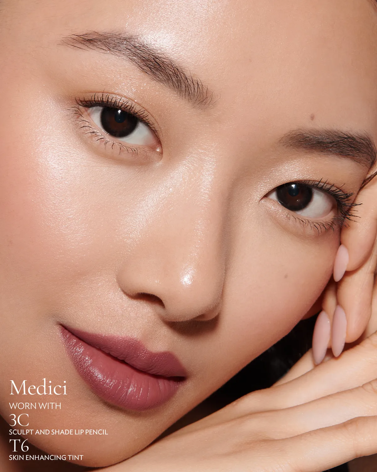 Lisa Eldridge Rouge Experience 185 Medici rossetto viola satinato