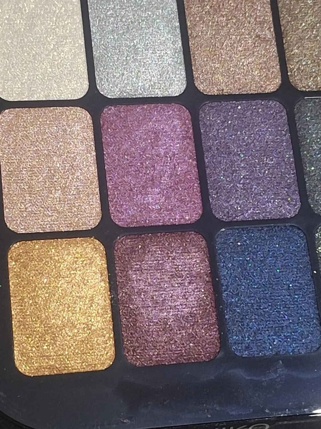 KIKO Cult Colours 02 palette 12 ombretti Shocking Sparkle