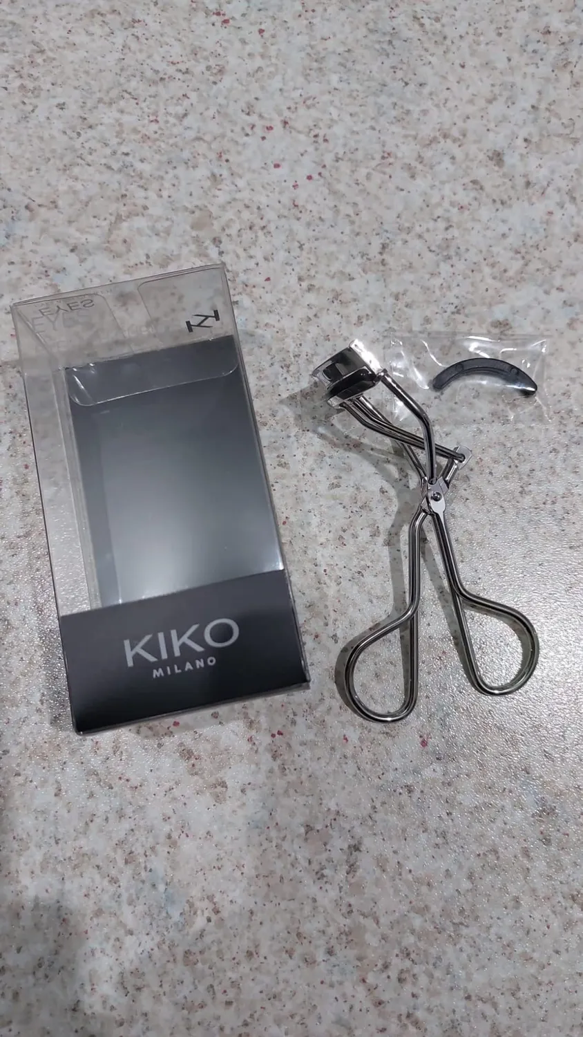 KIKO Eyelash Curler piegaciglia in acciaio