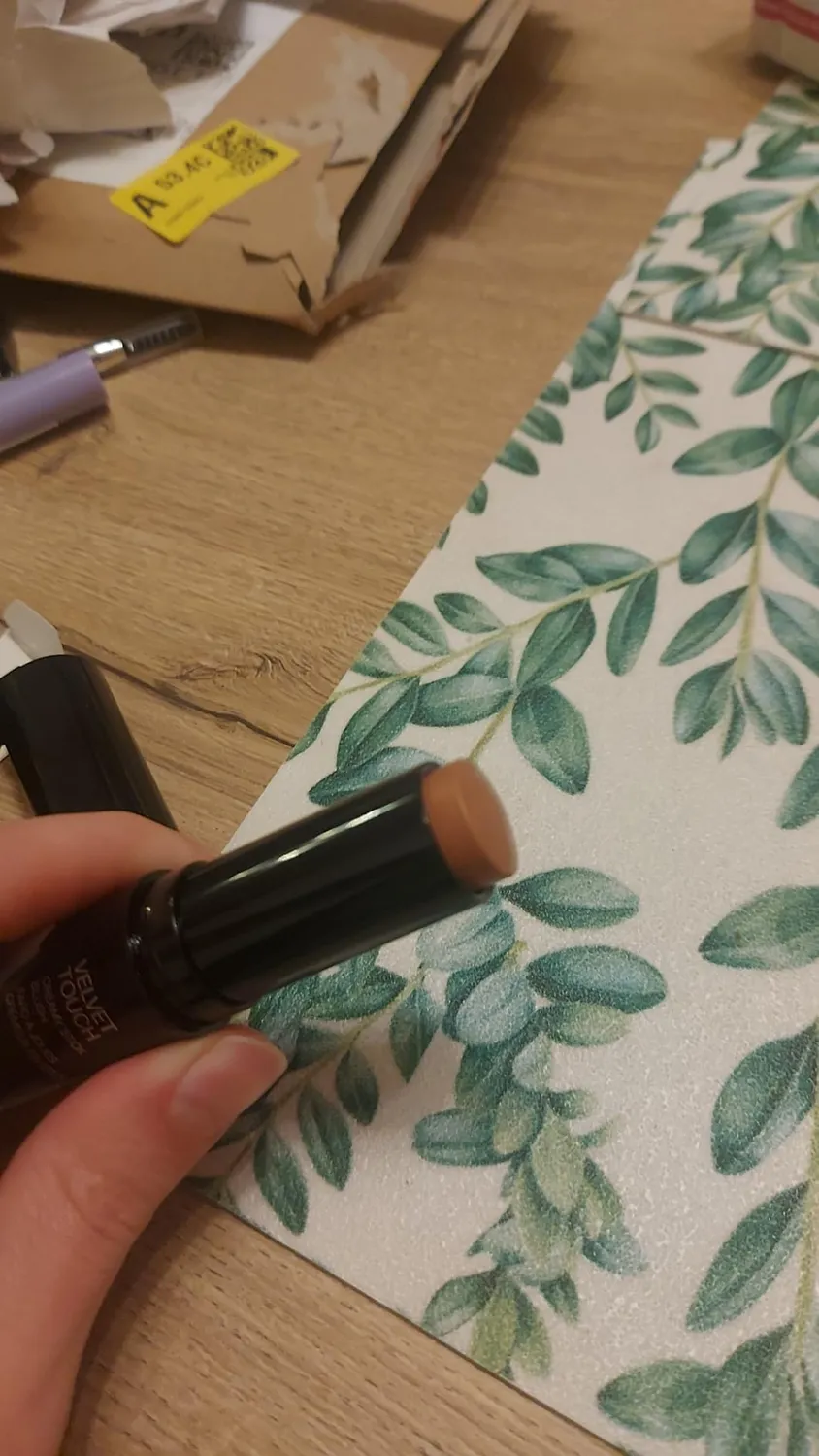 KIKO Velvet Touch Creamy Stick Blush 02 luminoso