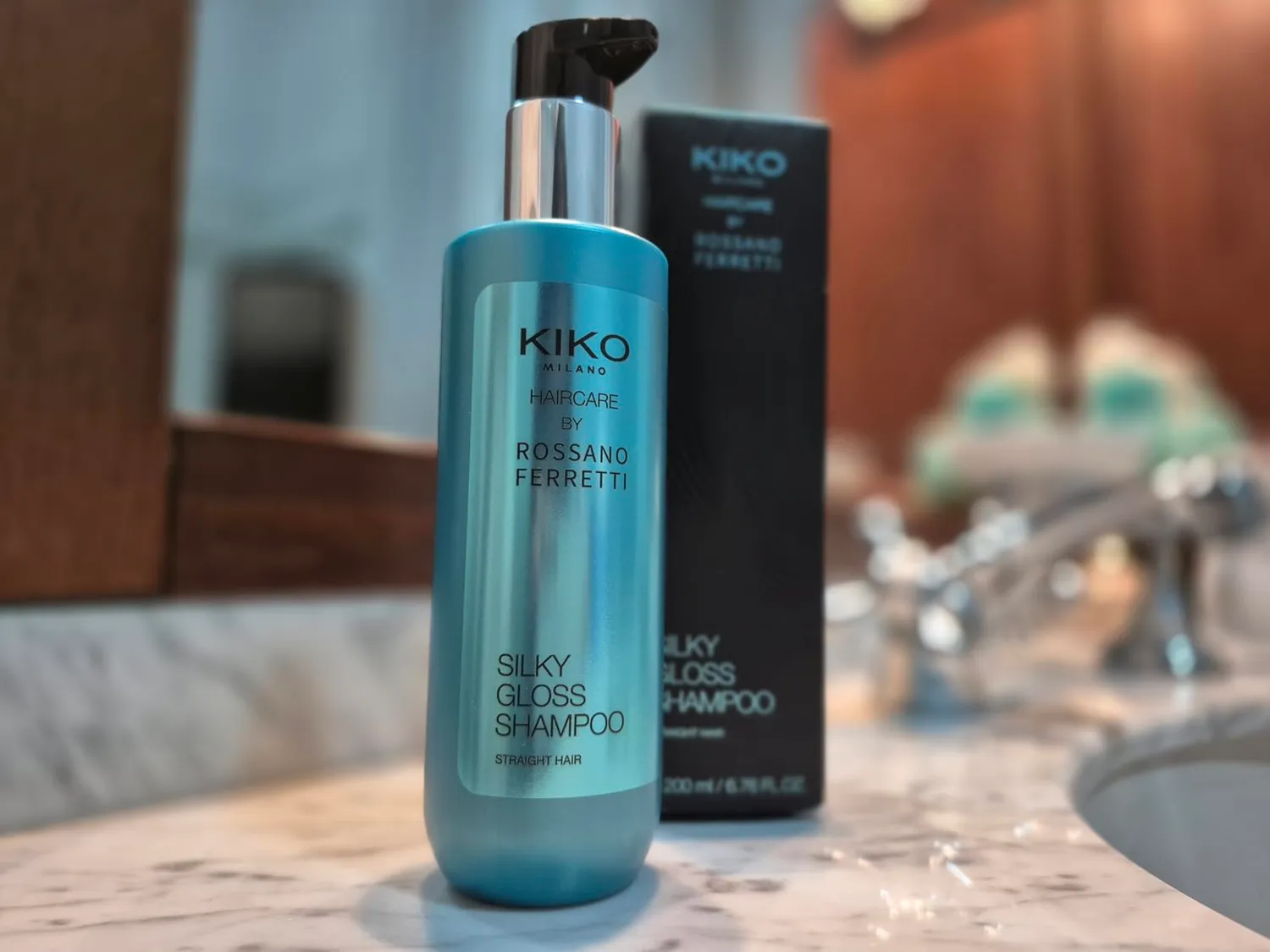 KIKO Silky Gloss Shampoo capelli lisci districante
