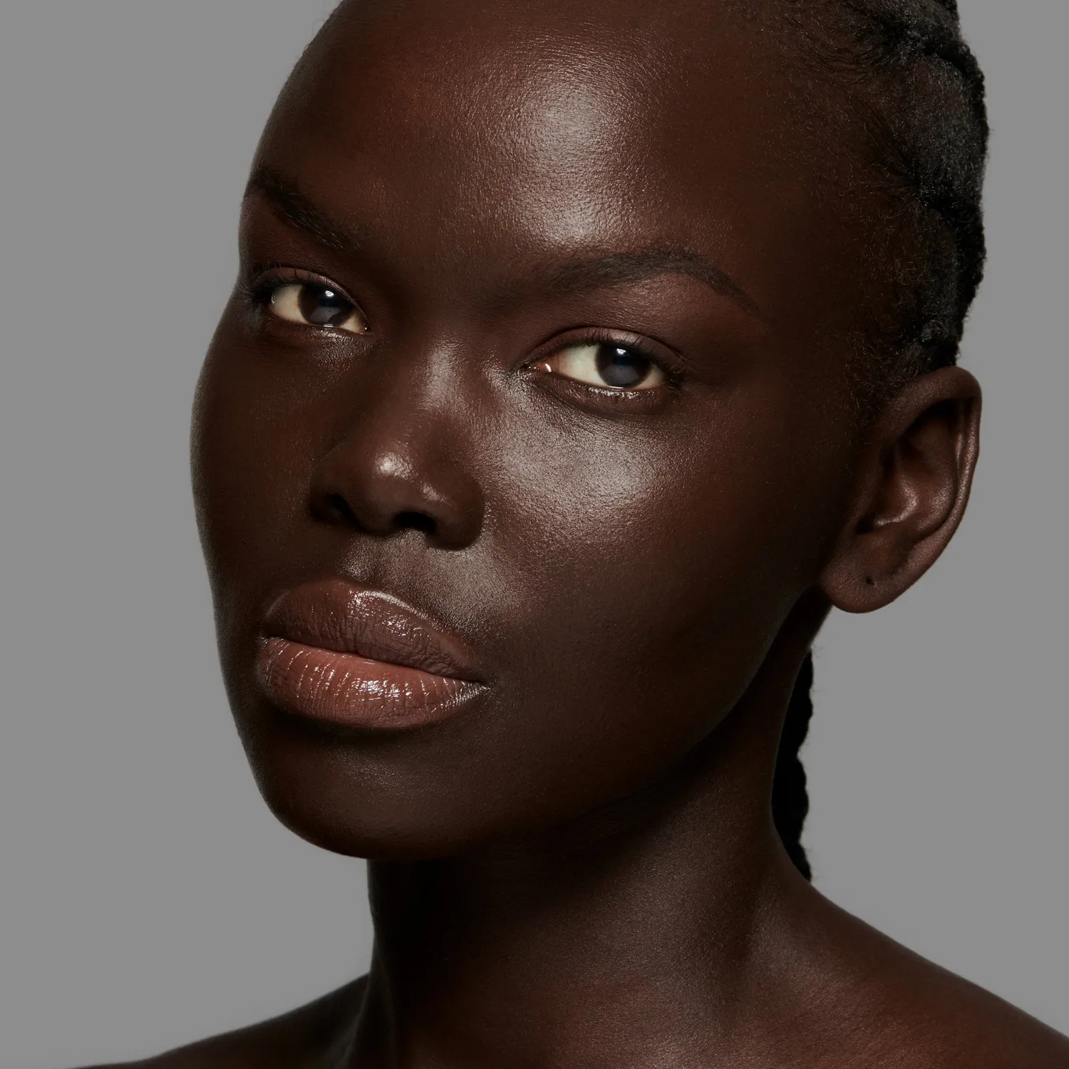 Lisa Eldridge The Foundation Fondotinta N.39 Deep Neutro