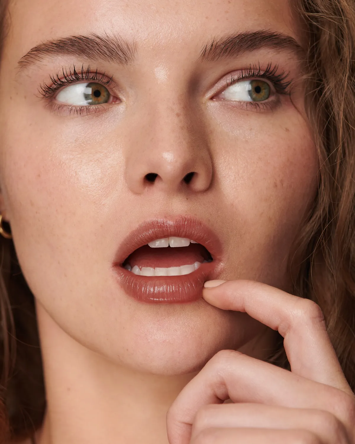 Lisa Eldridge Baume Embrace Metropolis balsamo labbra mora