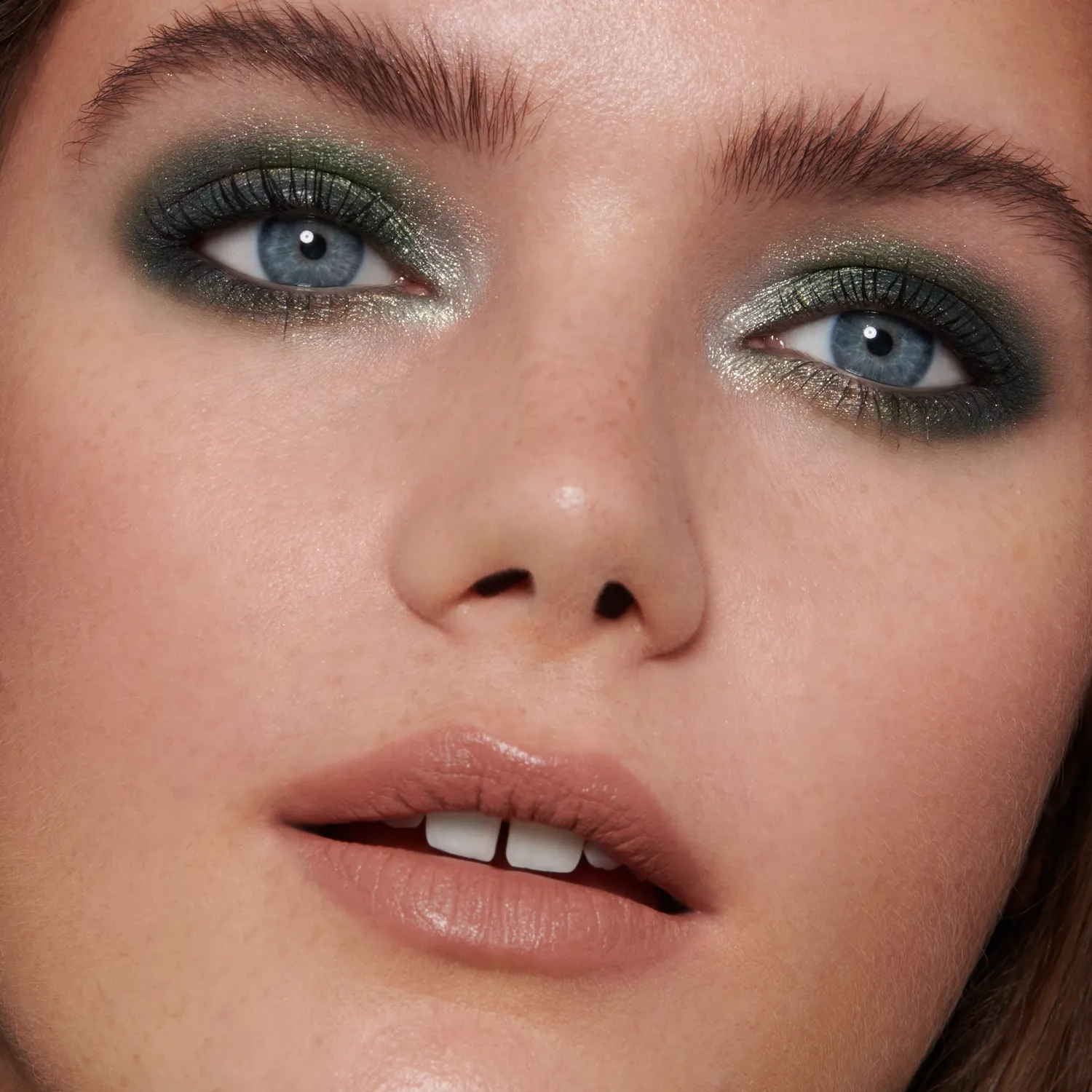 Lisa Eldridge Sorcery palette ombretti 6 colori verdi
