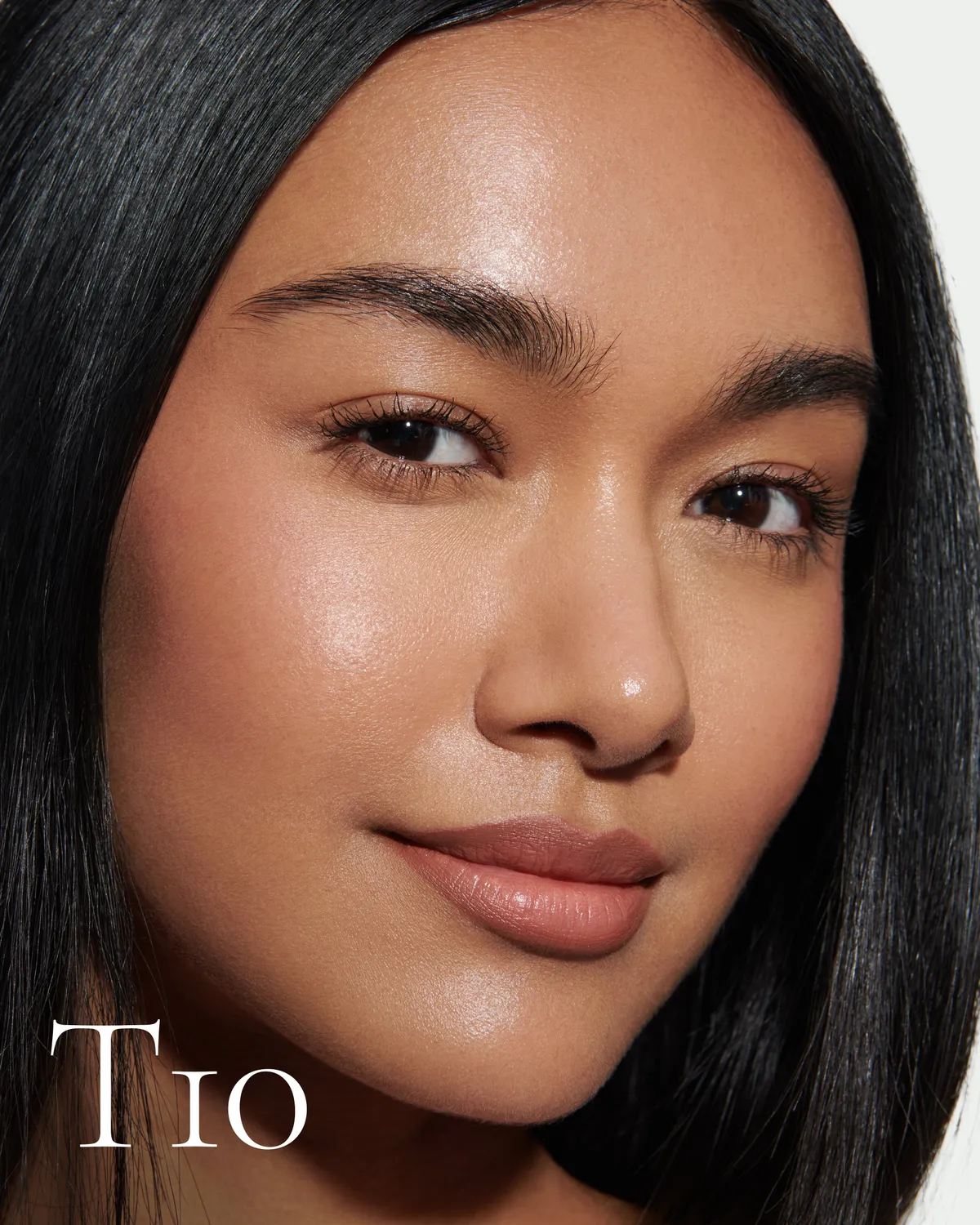 Lisa Eldridge Seamless T10 tinta viso leggera luminosa