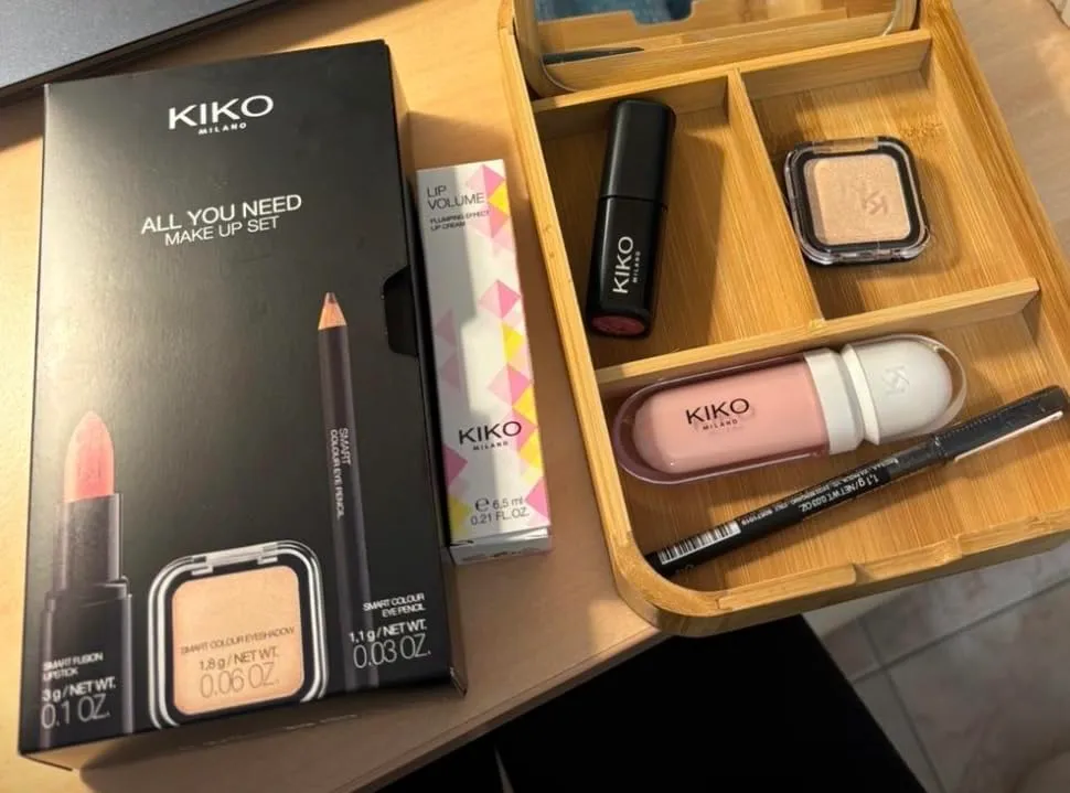 KIKO All You Need Make Up Set kit rossetto ombretto matita
