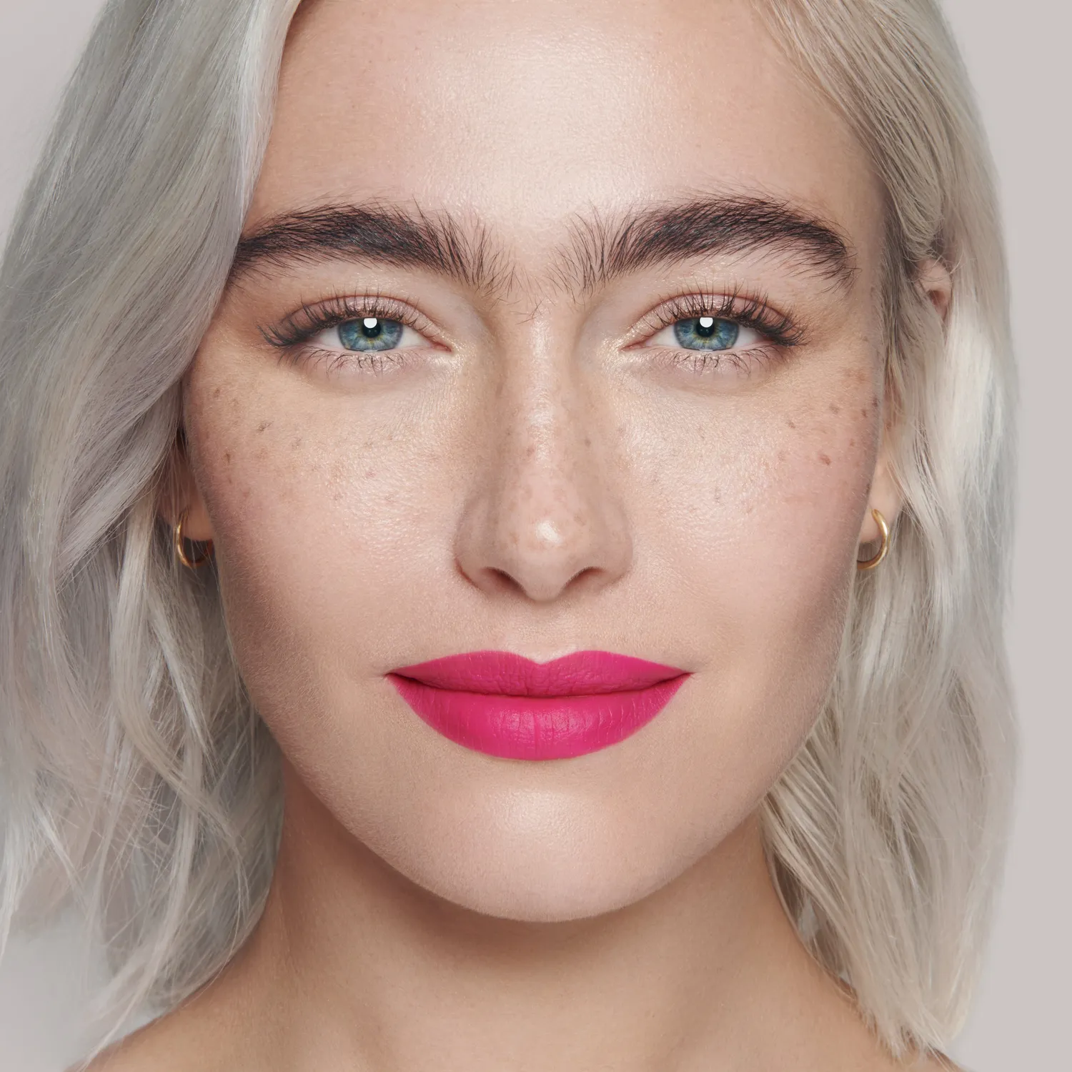 Lisa Eldridge True Velvet Velvet Carnival rossetto matte velluto