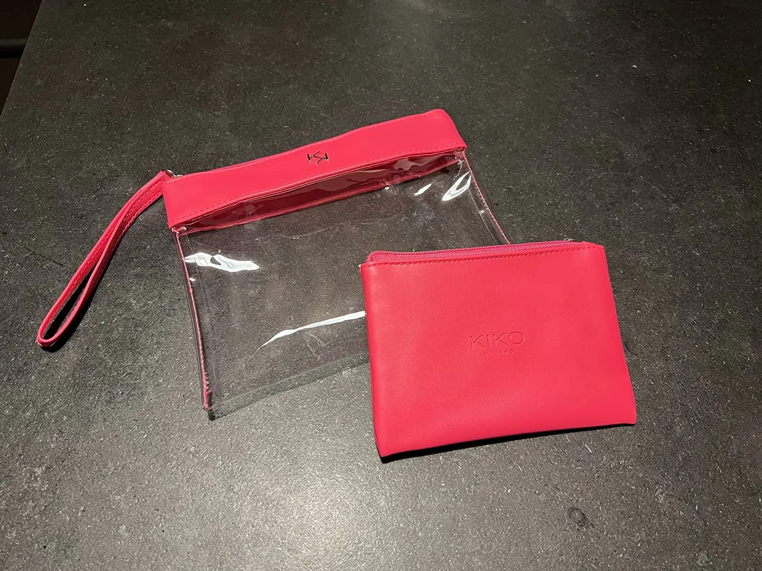 KIKO Transparent Beauty Case 002 pochette fucsia trucco