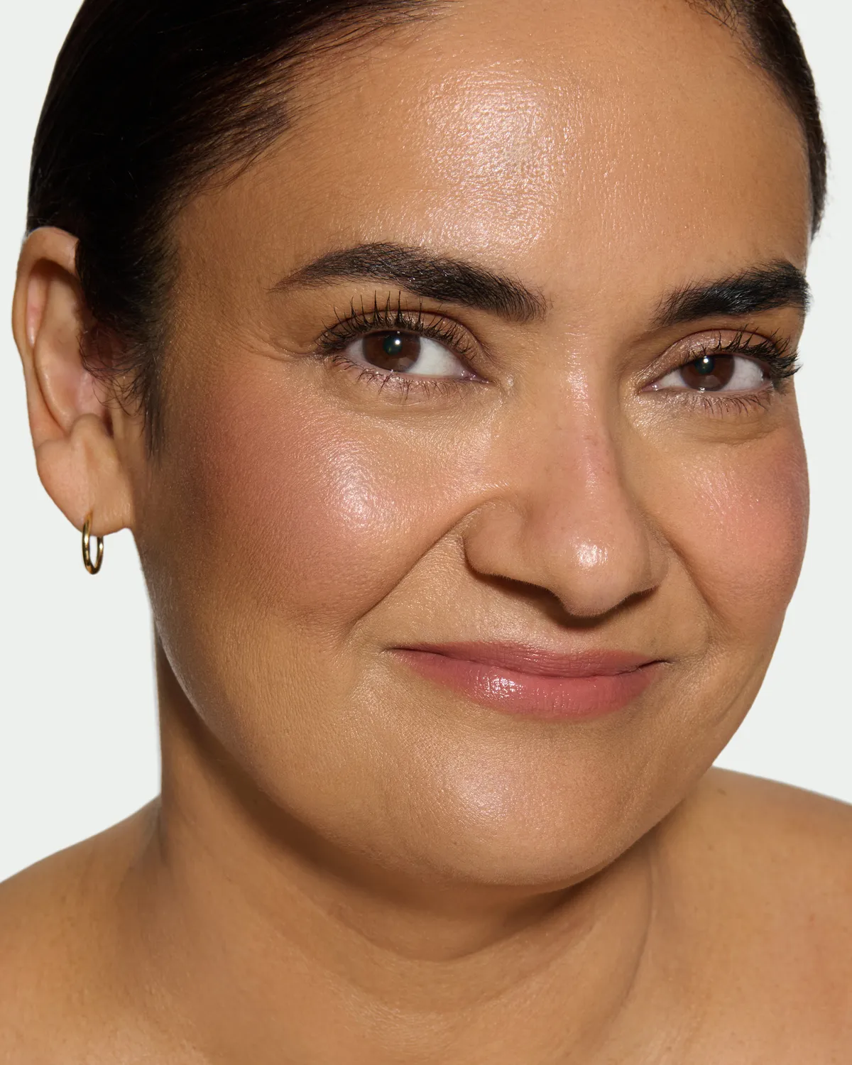 Lisa Eldridge Seamless Skin Tint T10.5 Fluido Leggero