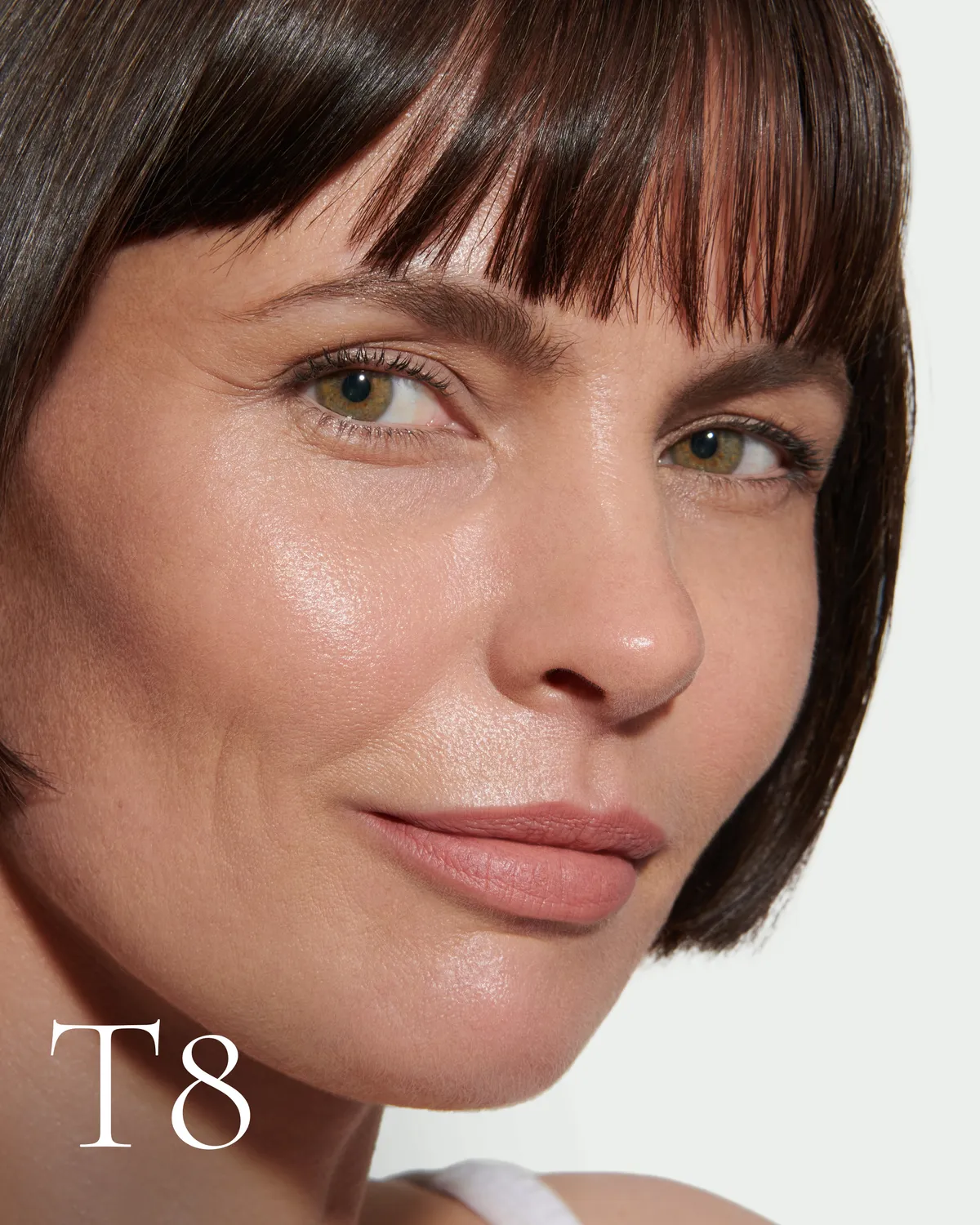 Lisa Eldridge Seamless Skin Enhancing Tint T8 skin tint chiara