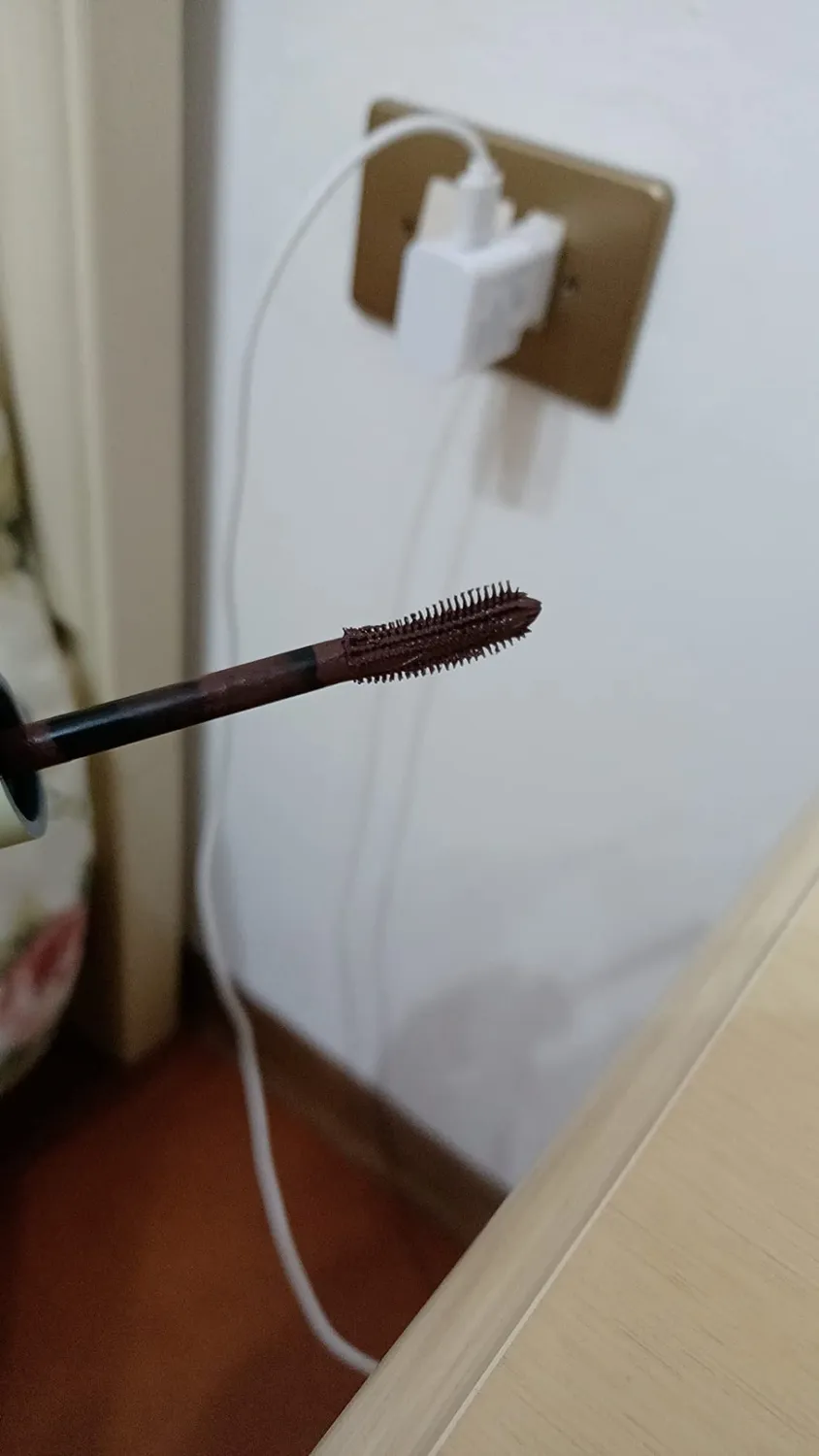KIKO Green Me Volume Mascara 102 mascara volume estremo