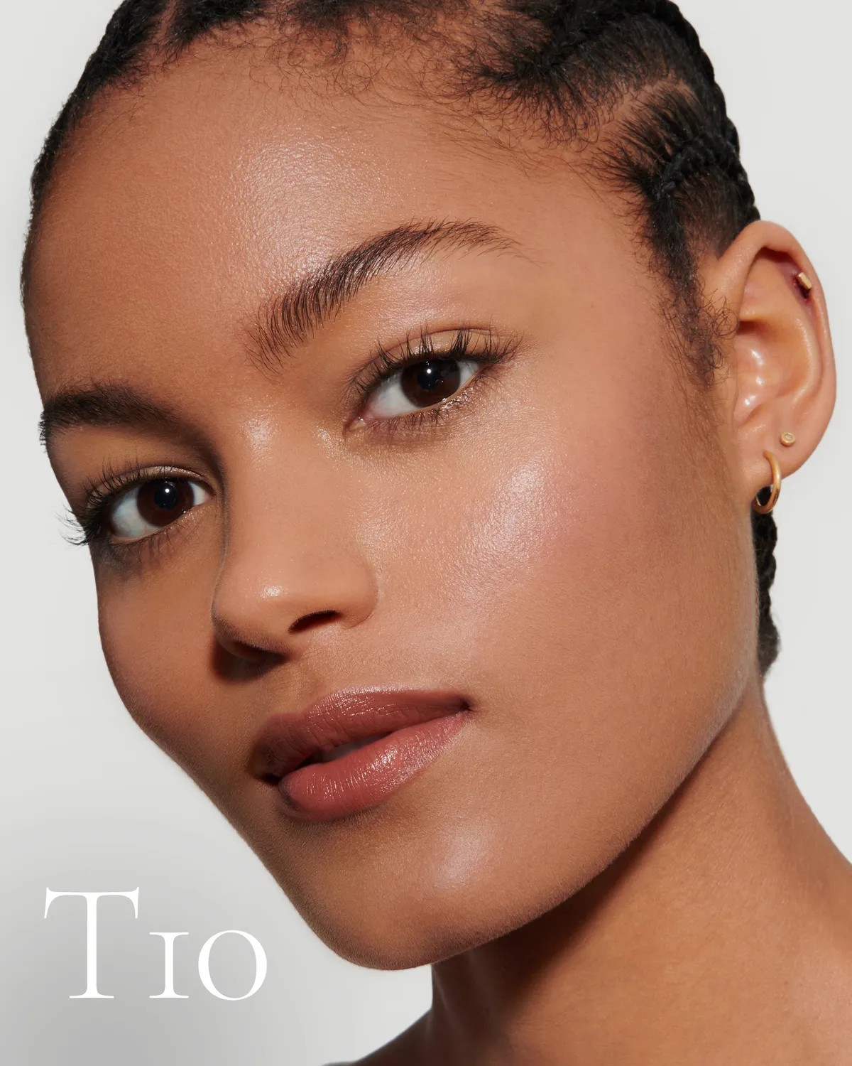 Lisa Eldridge Seamless T10 tinta viso leggera luminosa