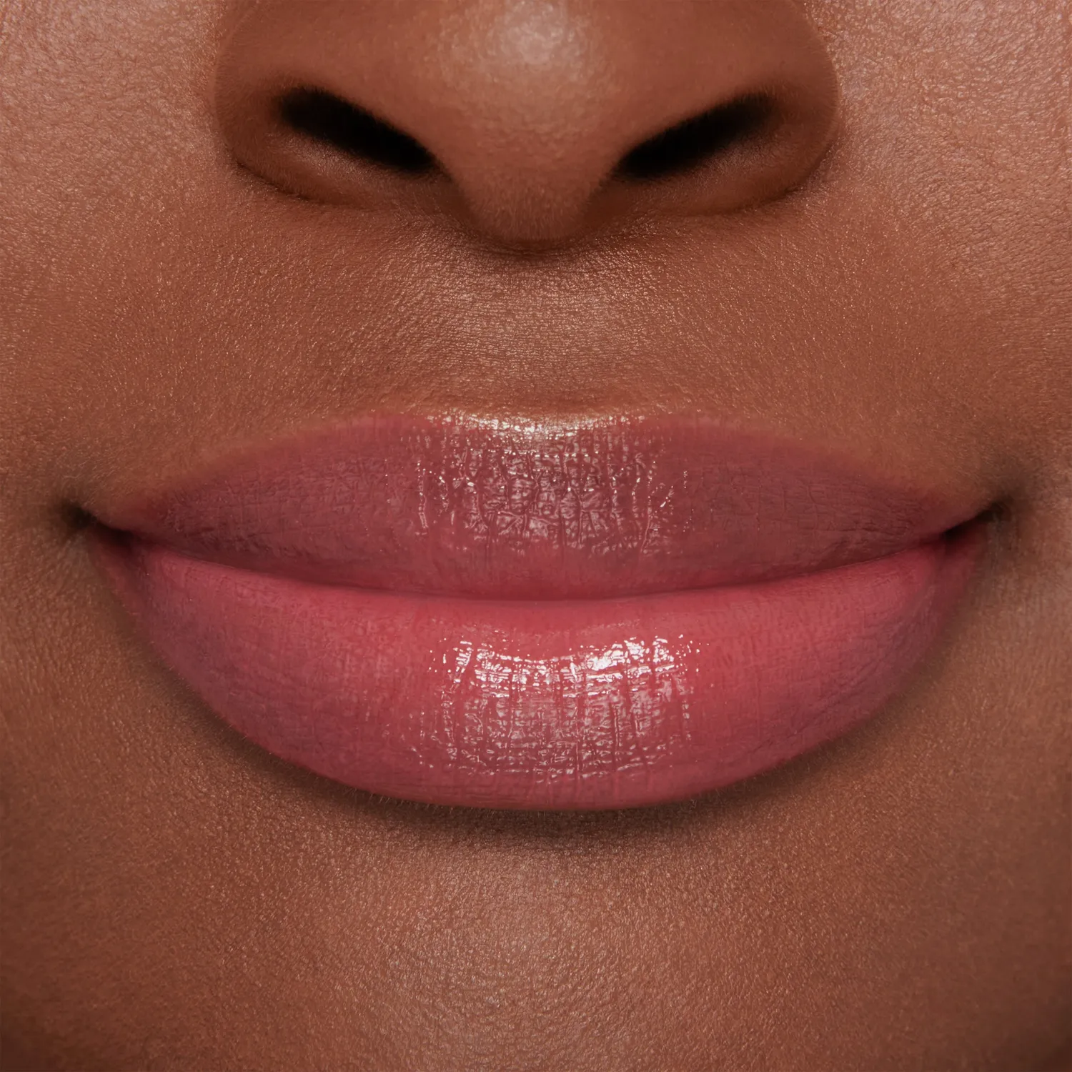 Lisa Eldridge Pompadour lip gloss Gloss Embrace rosa vero