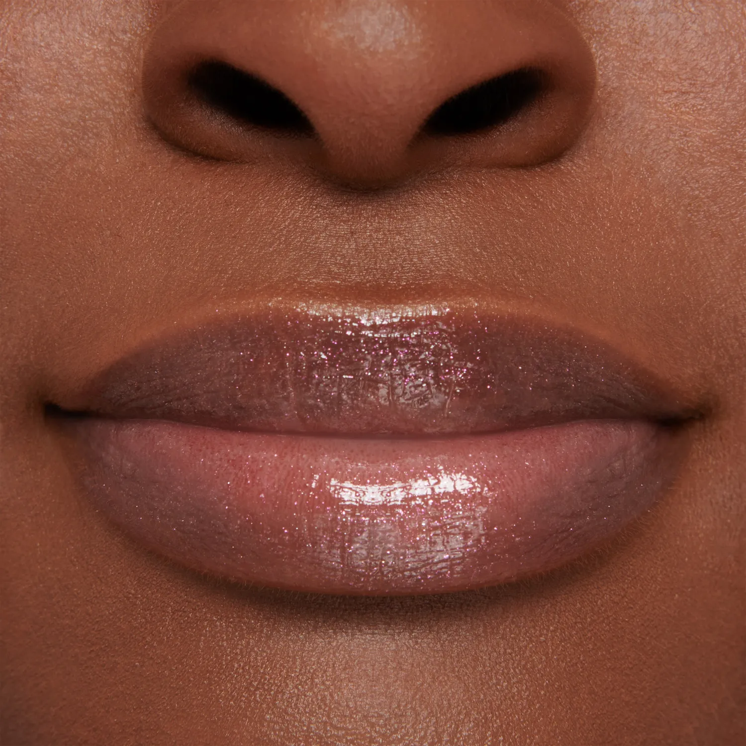 Lisa Eldridge Gloss Embrace Dancing Rose lucidalabbra