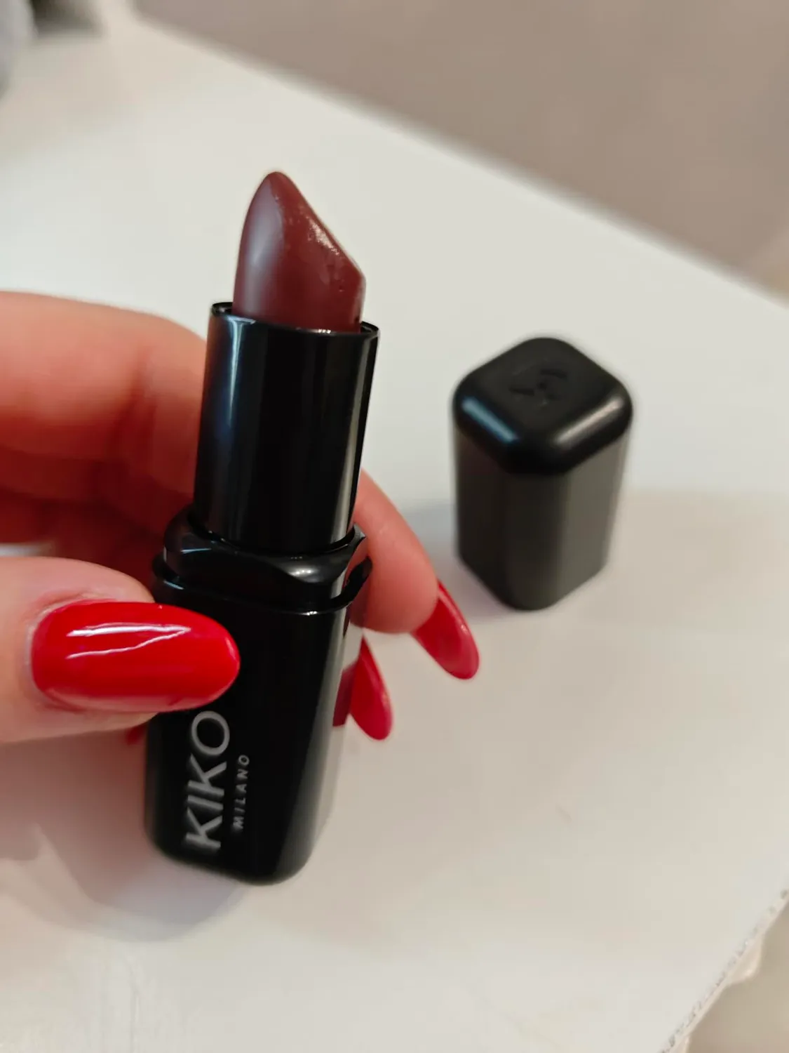 KIKO Smart Fusion Lipstick 402 rossetto peachy nude 3 g luminoso