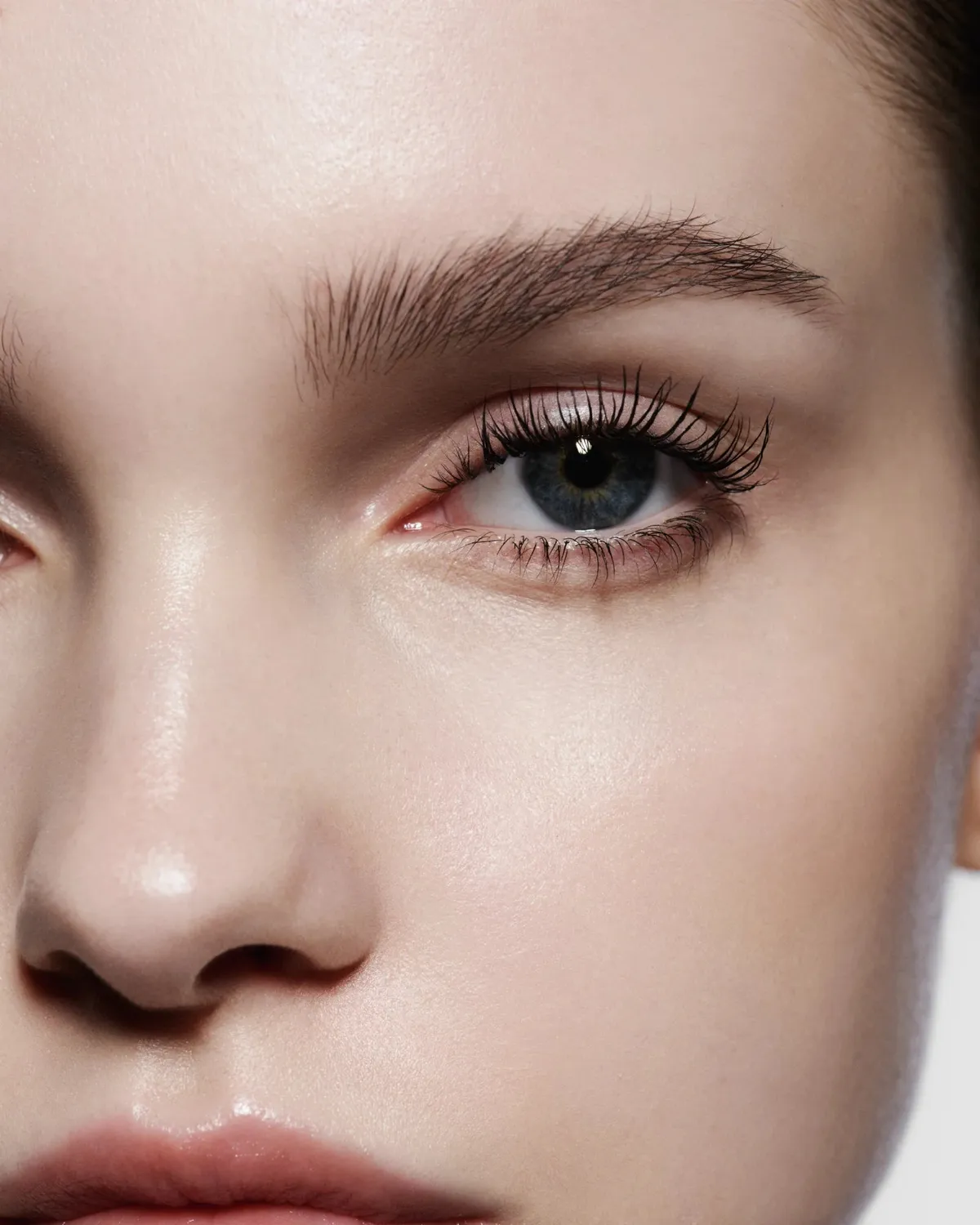 Victoria Beckham Beauty Vast Lash mascara volumizzante 12 ore