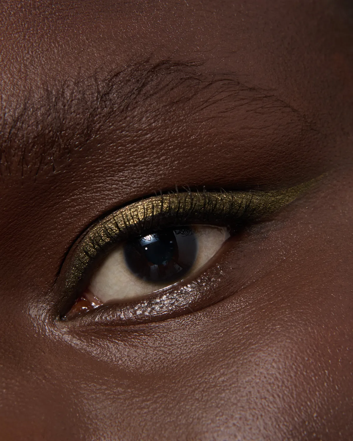 Lisa Eldridge Seamless Glide Matita Occhi Enigmatic Olive Verde