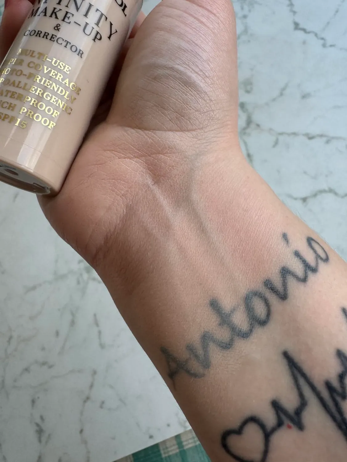 Dermacol Invisible cipria fissante trasparente 13 g no.1 opaca