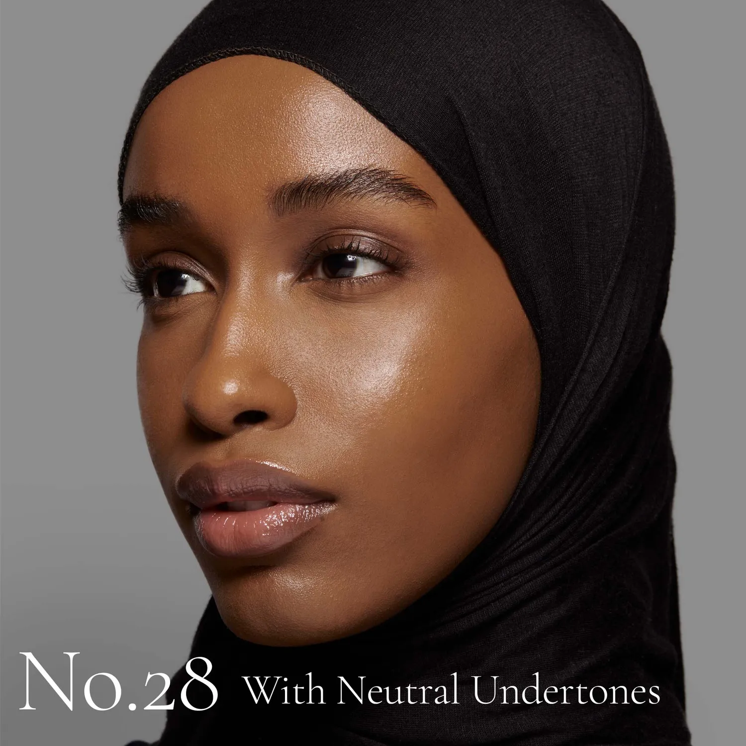 Lisa Eldridge The Foundation fondotinta No. 28 neutro scuro