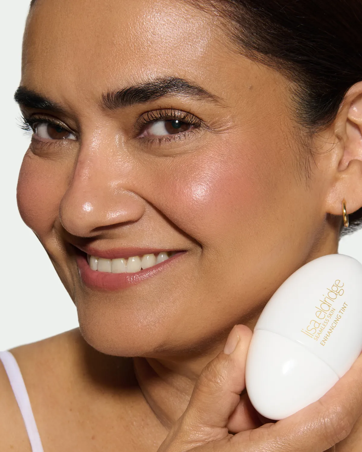 Lisa Eldridge Seamless Skin Tint T10.5 Fluido Leggero