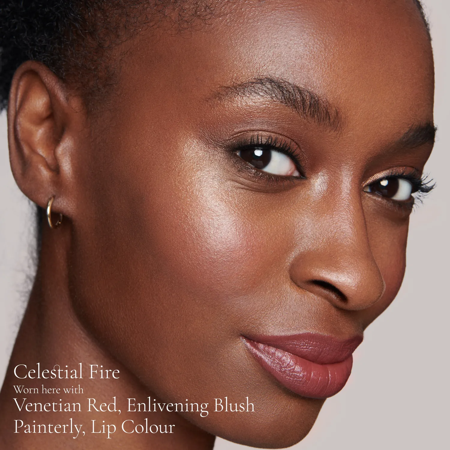 Lisa Eldridge Elevated Glow Celestial Fire illuminante liquido