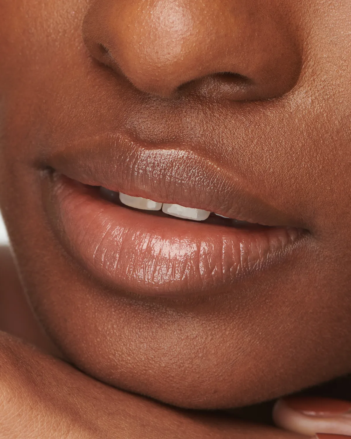 Lisa Eldridge Baume Embrace Meet Cute balsamo pesca