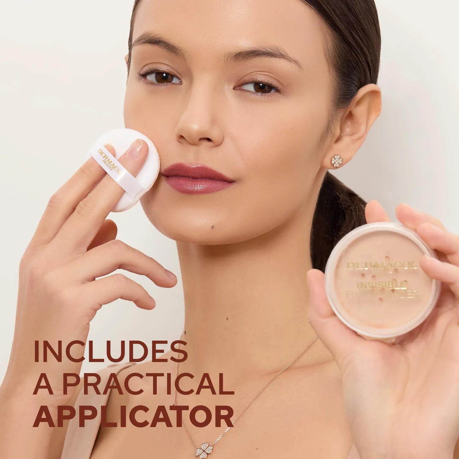 Dermacol Invisible Fixing cipria Natural 13g opaca