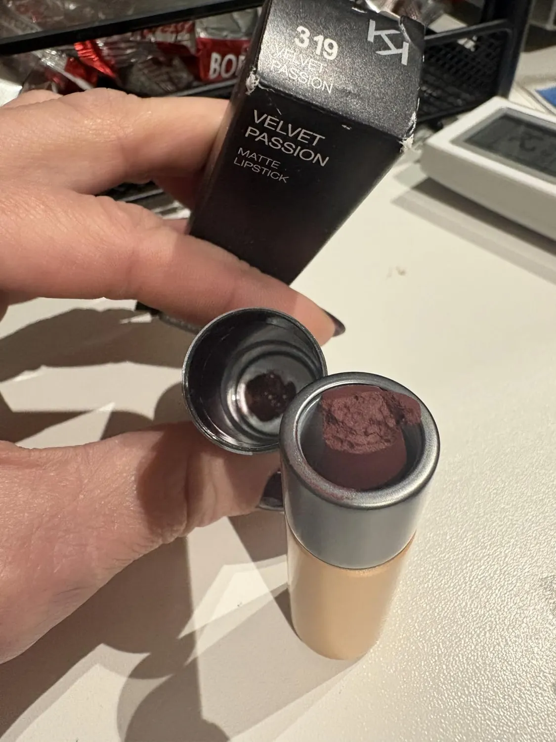 KIKO Velvet Passion Matte Lipstick 302 rossetto 3,5 g Beige Roses